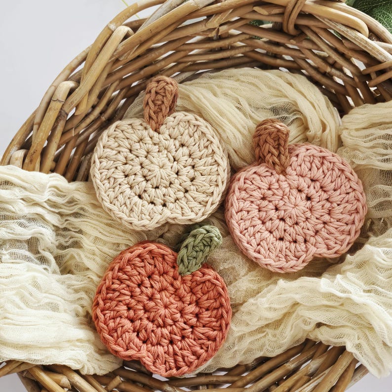 Crochet pattern pumpkin coaster easy crochet pattern fall decoration crochet pattern beginner friendly crochet pattern autumn decoration