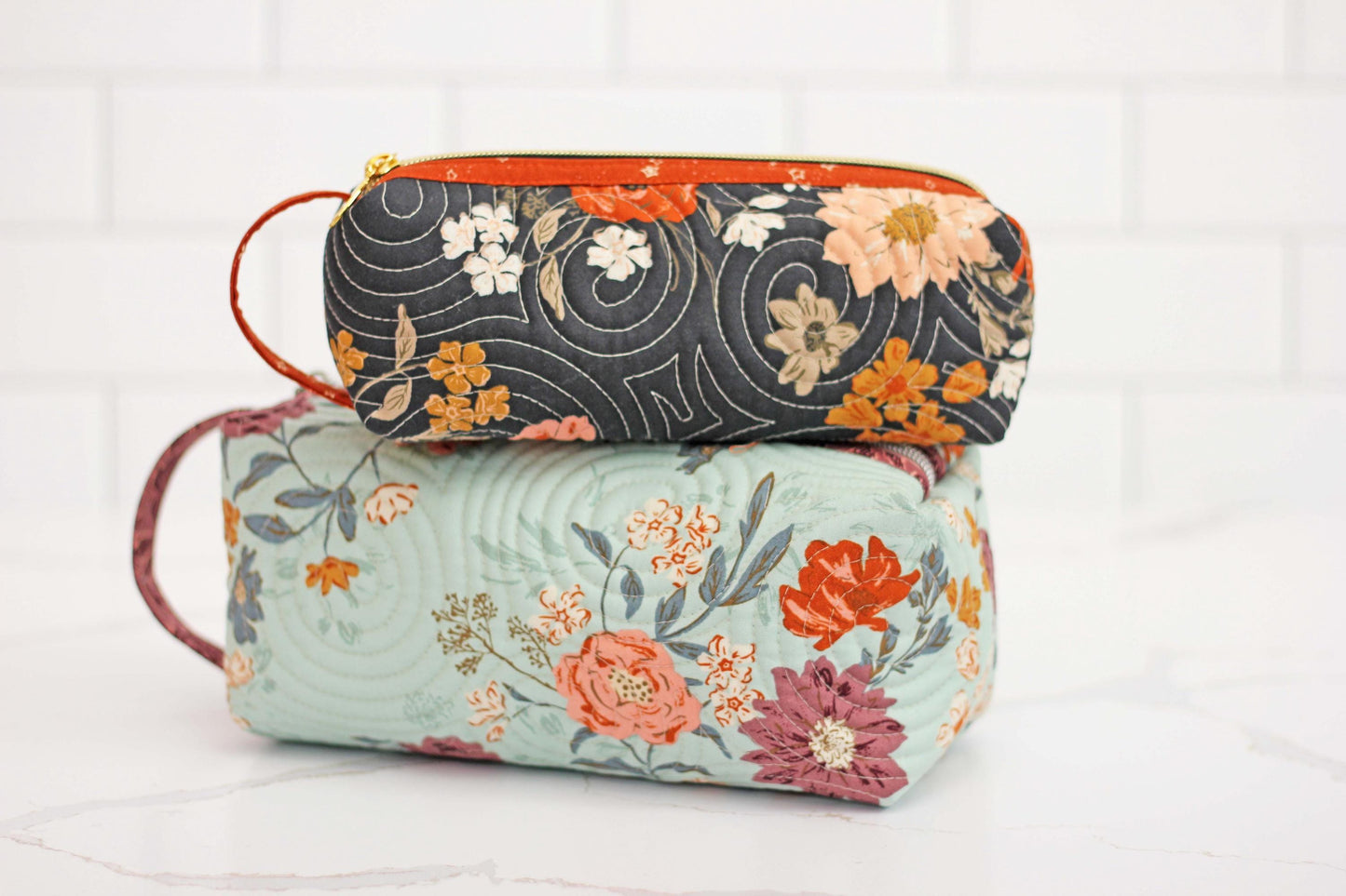 PDF Good Luck Pouch Pattern || Digital Download Quilted Zipper Bag Pattern in Two Sizes || PDF Pattern Download