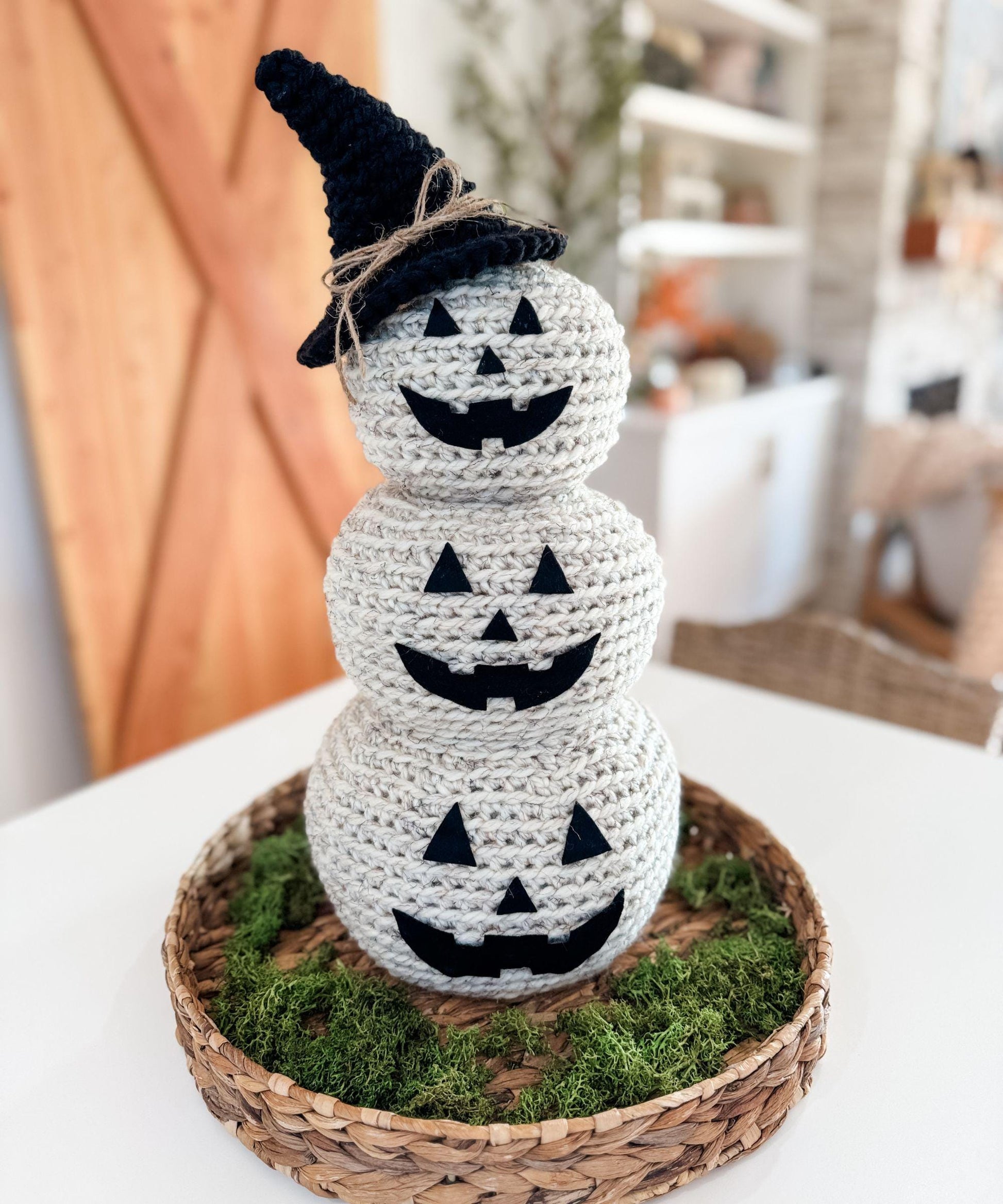 CROCHET PATTERN & VIDEO/ Jack-O'-Lantern Pumpkin Stack, Crochet Jack-O'-Lantern, Halloween decor, Fall Decor, Pdf, Gifting