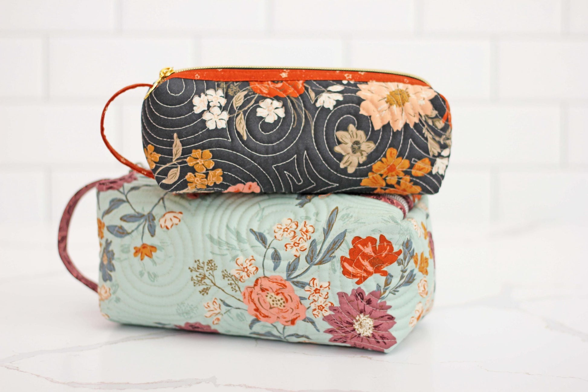 PDF Good Luck Pouch Pattern || Digital Download Quilted Zipper Bag Pattern in Two Sizes || PDF Pattern Download